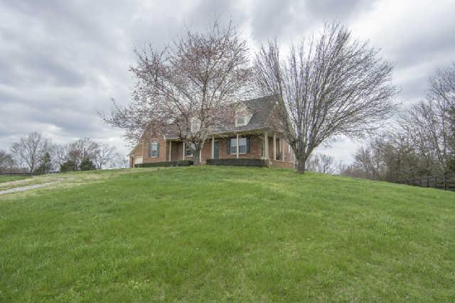 836 Hickory Ridge Trail Columbia, TN 38401 - Photo 18 of 20 Wait 'til you see this view!