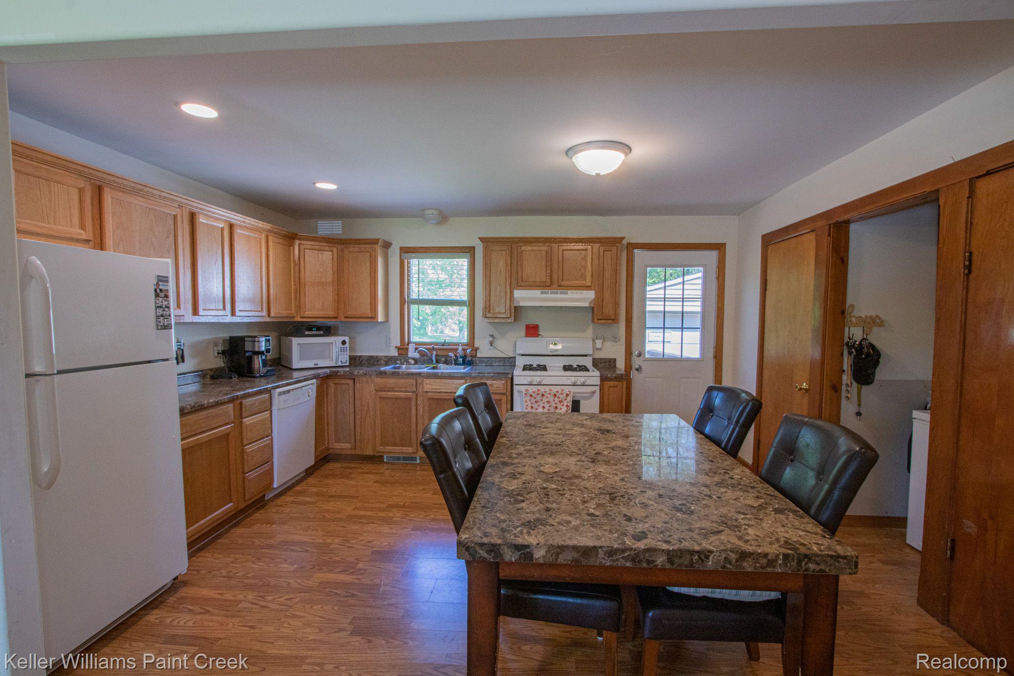 9208 North Irish Road Mount Morris, MI 48458 - Photo 19 of 30 Gallery Image 19
