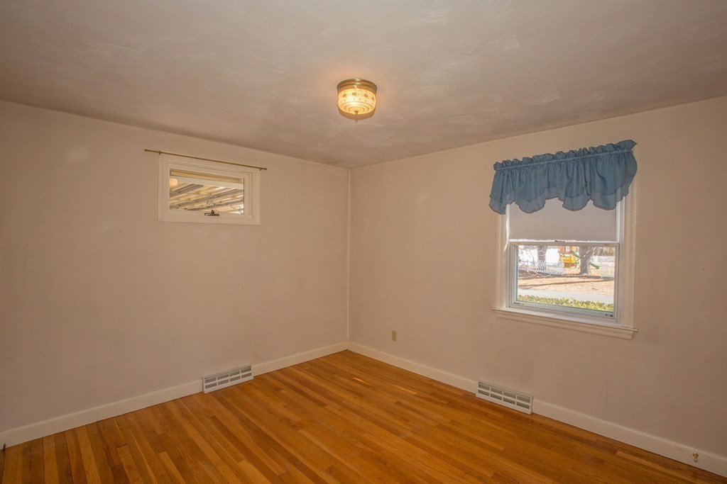 47 Fernwood Road Southwick, MA 01077 - Photo 19 of 30 Gallery Image 19