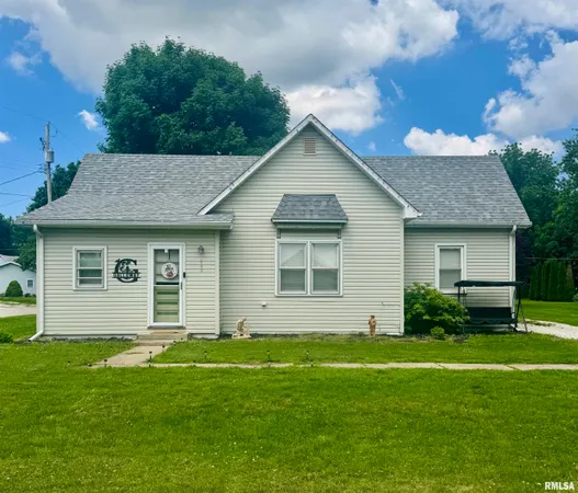 $129,900 | 400 East Lincoln Street, Edinburg, IL 62531