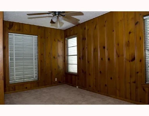 $950 | 1001 Catalina Place, Corpus Christi, TX 78411