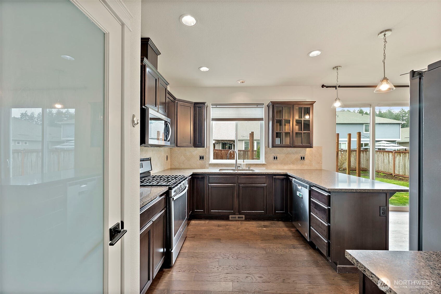 806 Mandee Street Southeast Lacey, WA 98513 - Photo 6 of 36