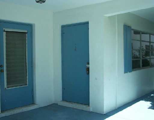 265 Southwest 7th Street, Unit 2 Boca Raton, FL 33432 - Photo 3 of 6 Additional Photo