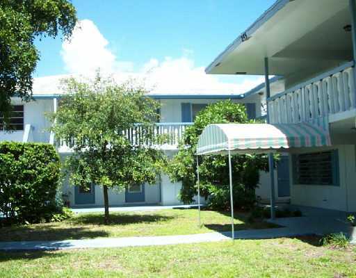 265 Southwest 7th Street, Unit 2 Boca Raton, FL 33432 - Photo 4 of 6 Additional Photo