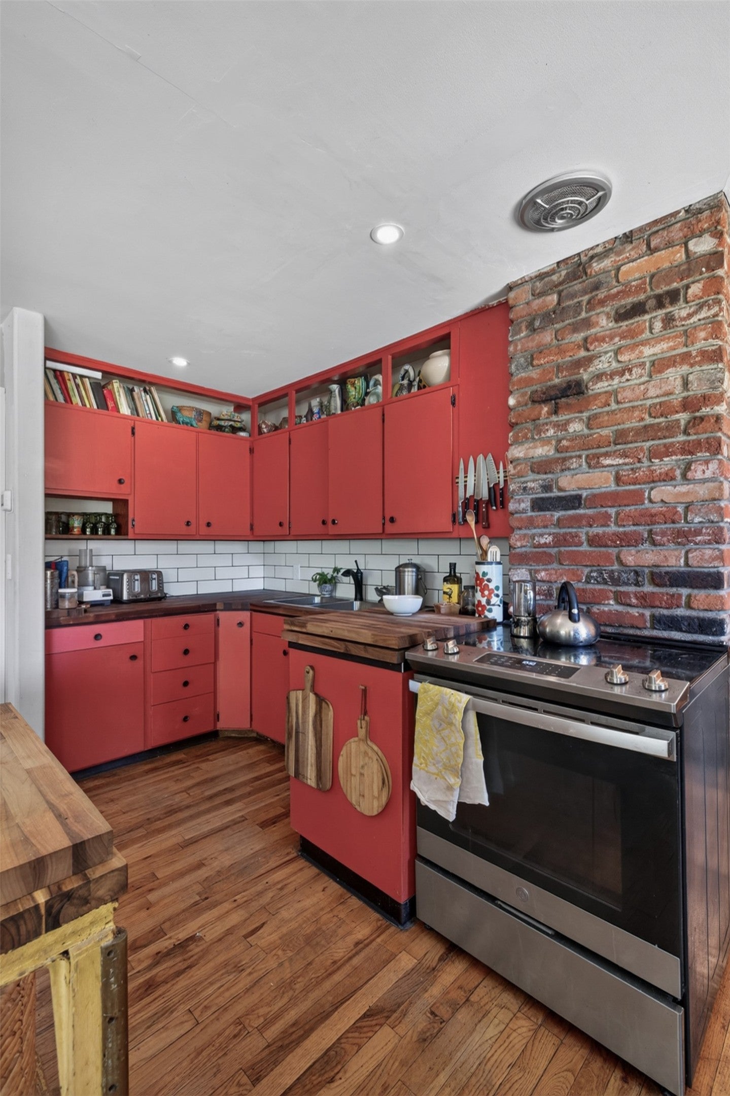 242 Tizer Lake Road Jefferson City, MT 59638 - Photo 17 of 90 Gallery Image 17