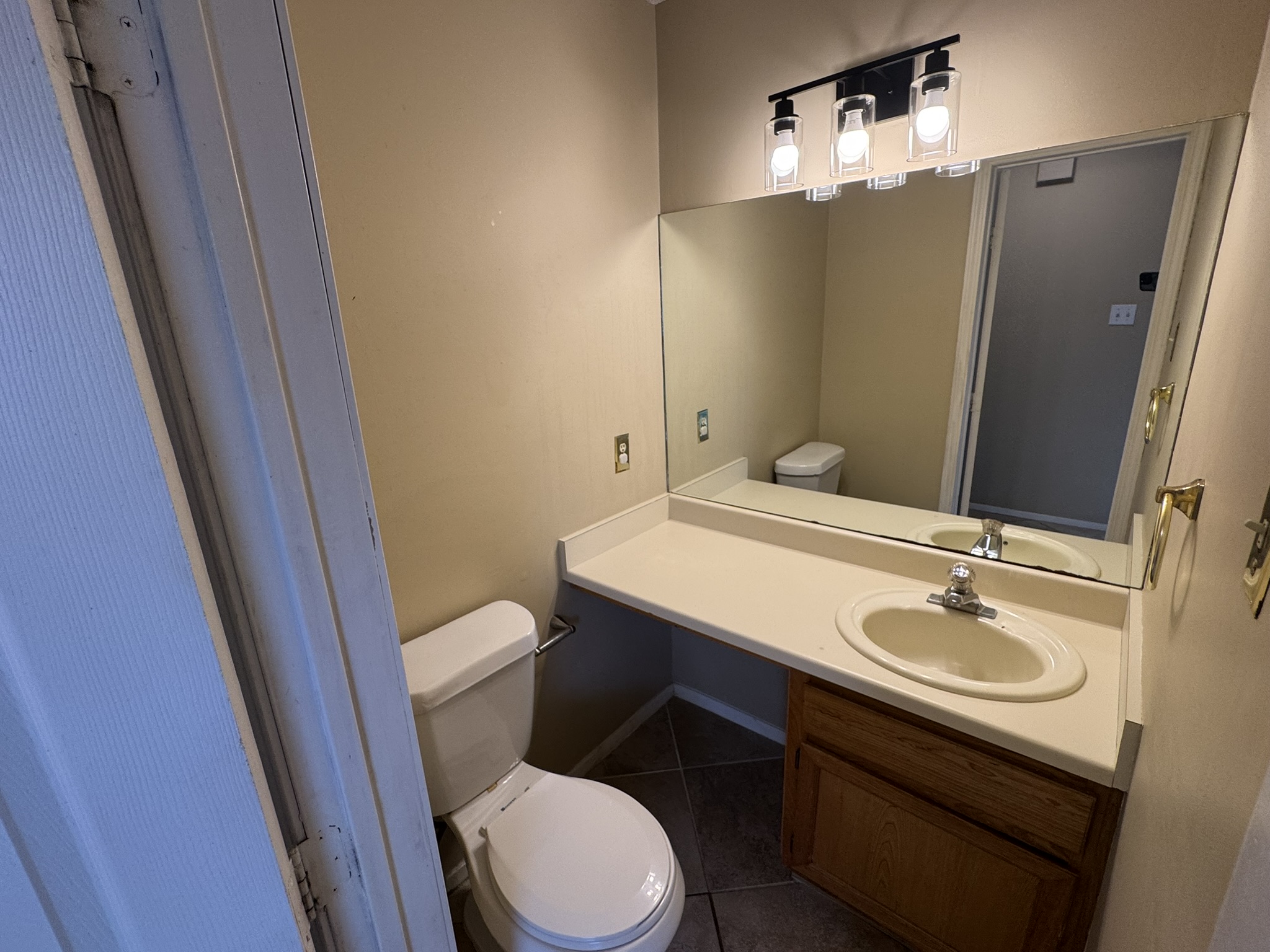 3601 Leafield Drive, Unit B Austin, TX 78749 - Photo 15 of 19