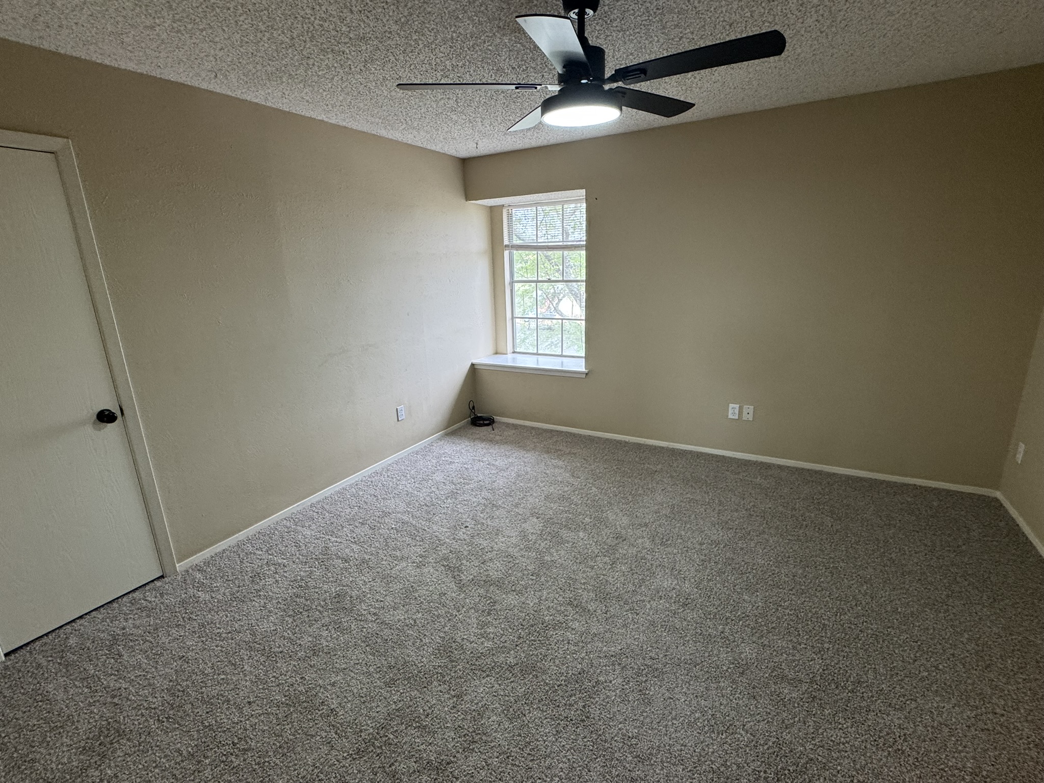 3601 Leafield Drive, Unit B Austin, TX 78749 - Photo 8 of 19