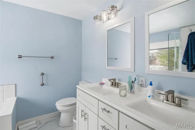 $345,000 | 206 New Castle Drive, Fairview Heights, IL 62208