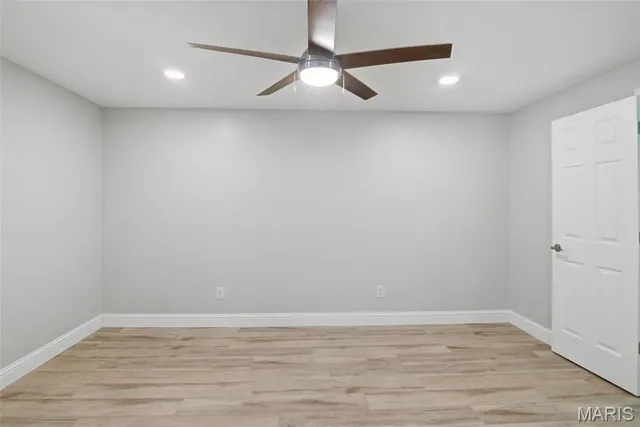 $345,000 | 206 New Castle Drive, Fairview Heights, IL 62208