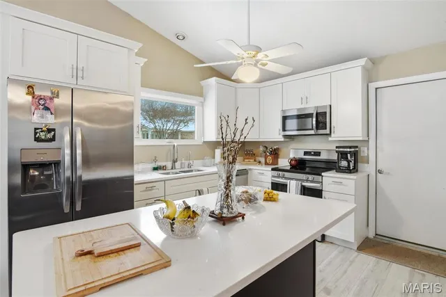 $345,000 | 206 New Castle Drive, Fairview Heights, IL 62208