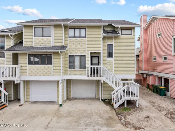 $839,000 | 1902 Sand Dollar Court, Kure Beach, NC 28449