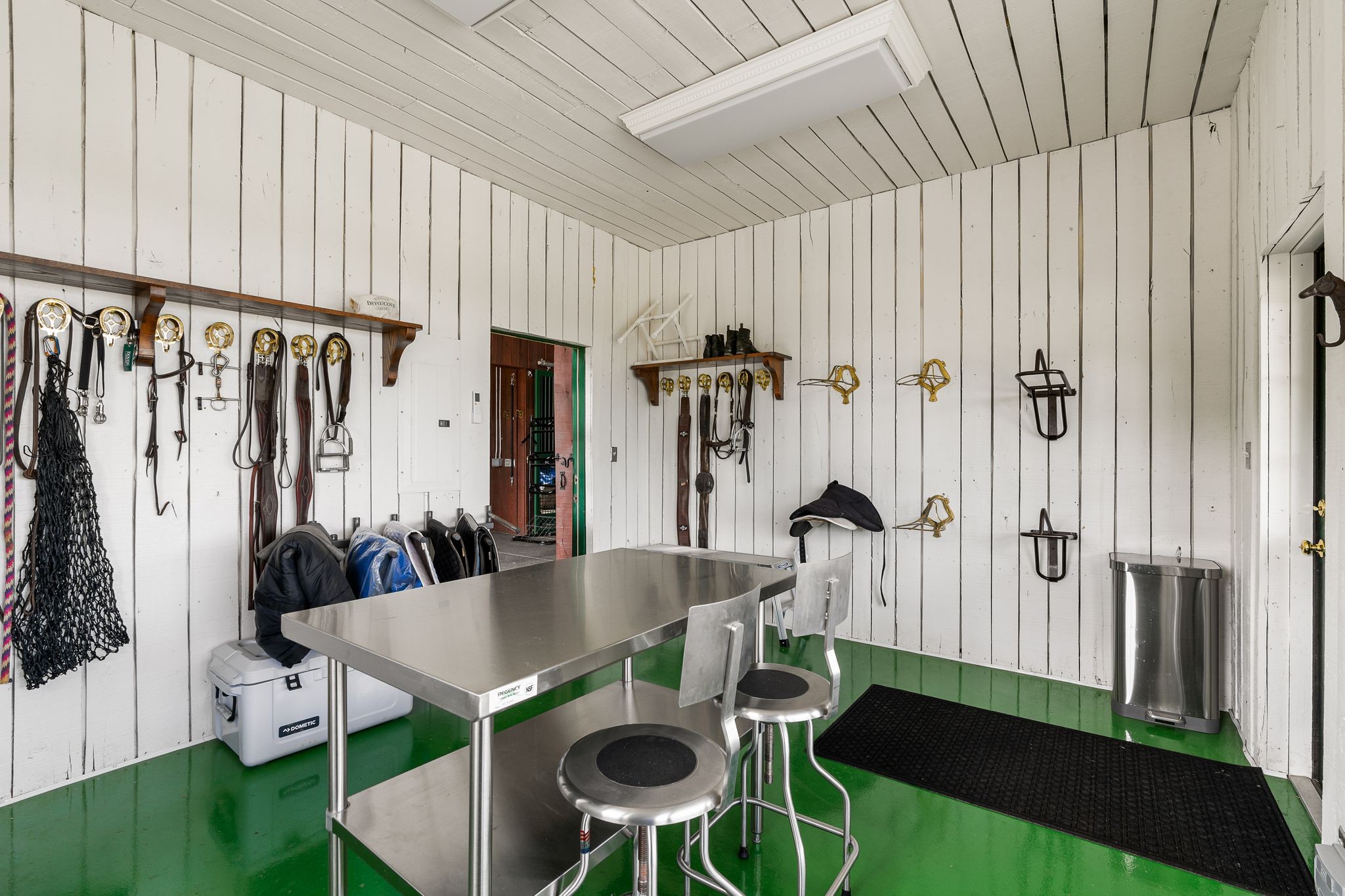 222 Arrowhead Road Franklin, TN 37069 - Photo 47 of 55 a dining room with furniture and a rug