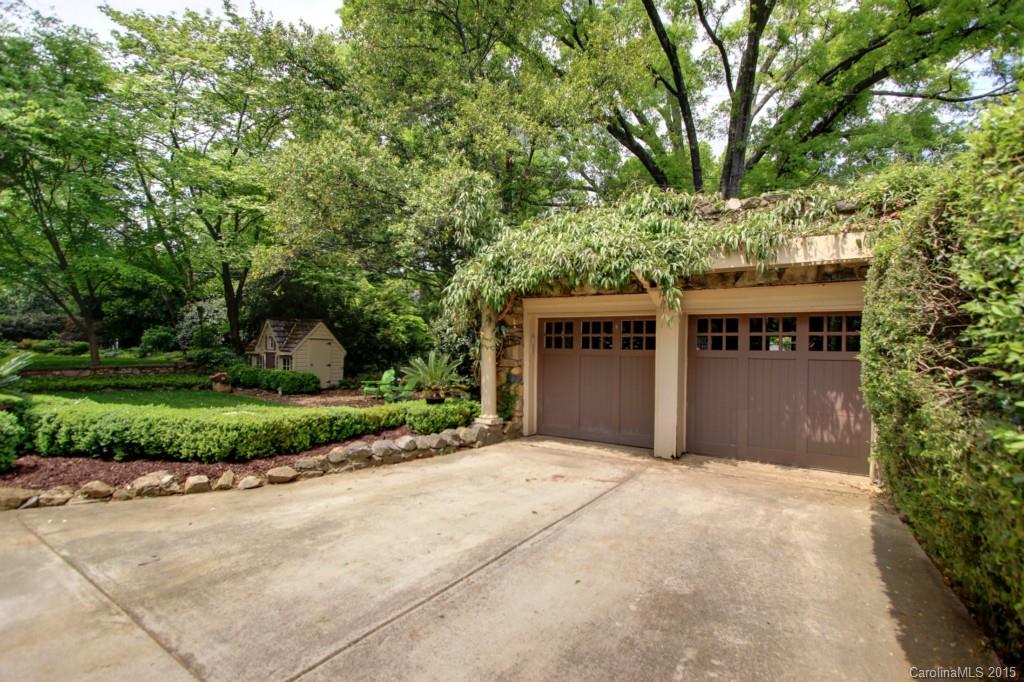 726 Bromley Road Charlotte, NC 28207 - Photo 24 of 24 Gallery Image 24
