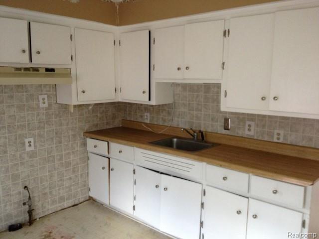 13890 Stephens Road Warren, MI 48089 - Photo 6 of 13 IMG_3684.jpg