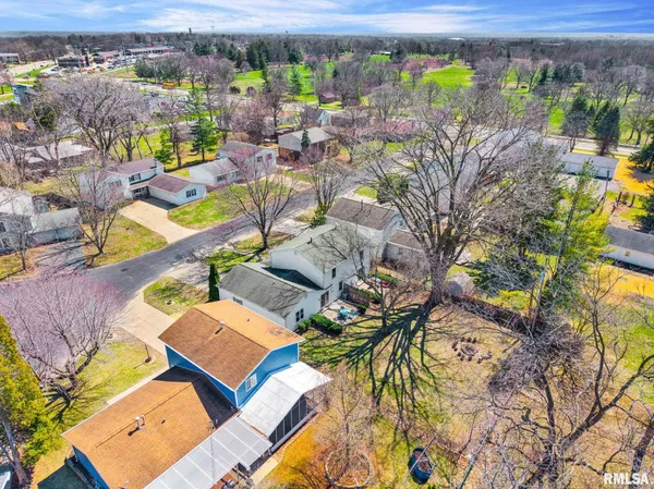 $290,000 | 6125-27 North Jayar Drive, Peoria, IL 61614