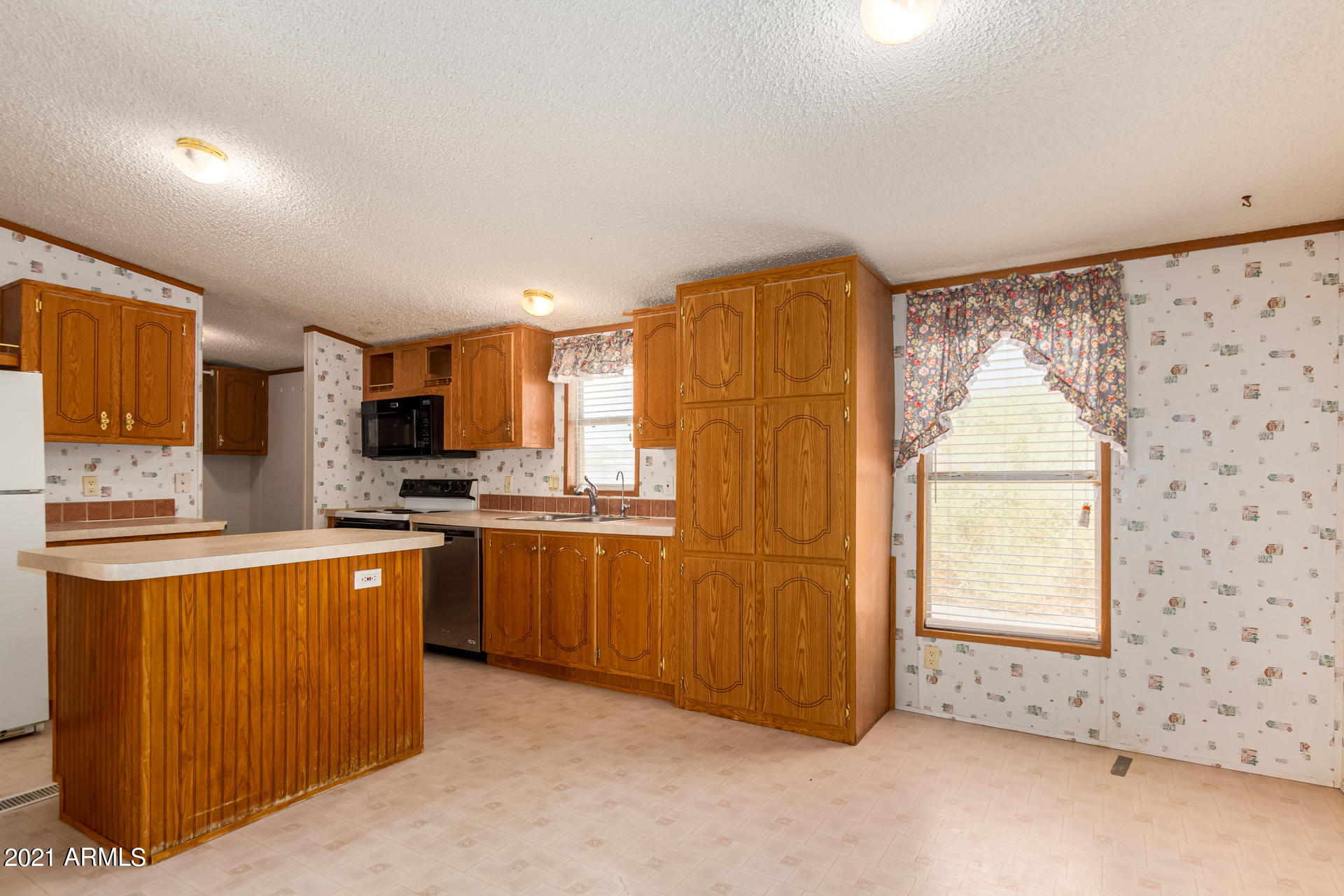 19915 West Narramore Road Buckeye, AZ 85326 - Photo 8 of 26 08 - Narramore