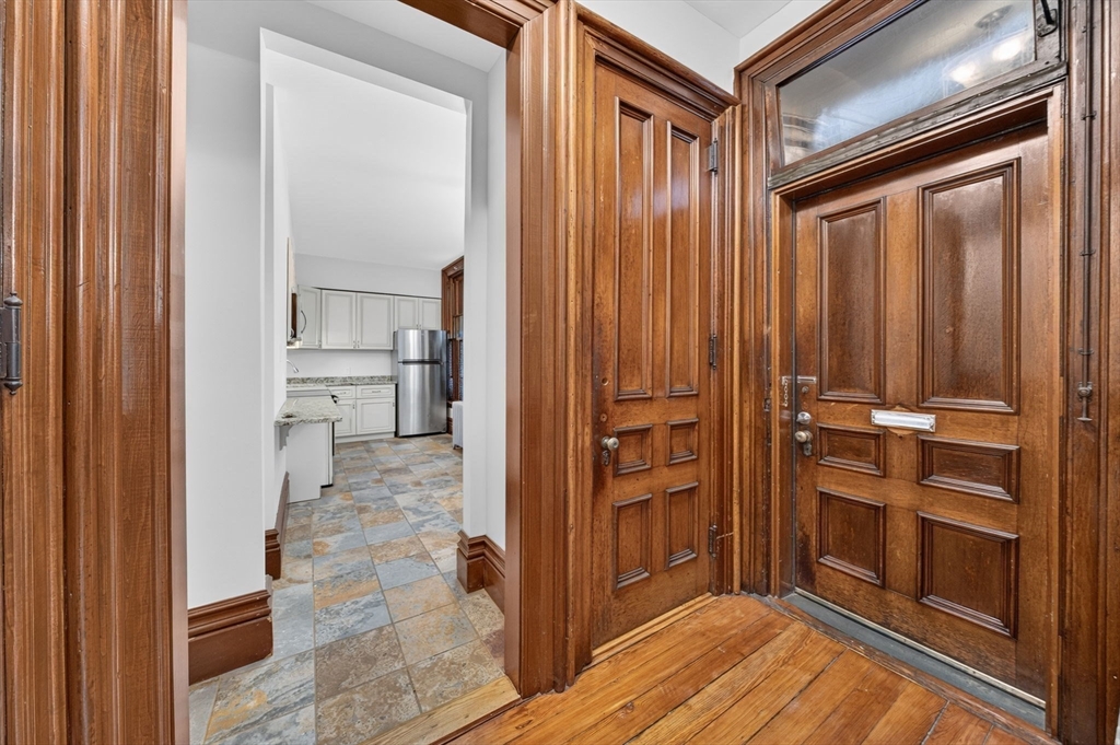 533 Locust Street, Unit 3 Fall River, MA 02720 - Photo 12 of 25 Gallery Image 12