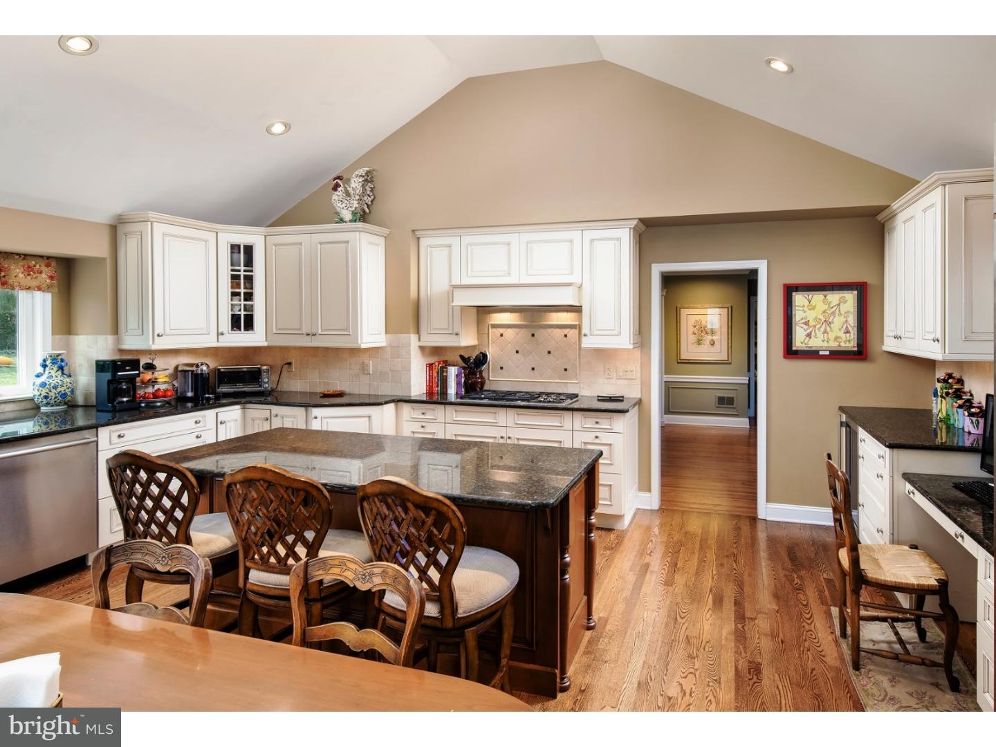 1234 Page Terrace Villanova, PA 19085 - Photo 7 of 25