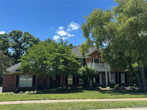 $925,000 | 17738 Drummer Lane, Wildwood, MO 63005