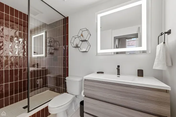 $375,000 | 500 South Clinton Street, Unit 546, Chicago, IL 60607