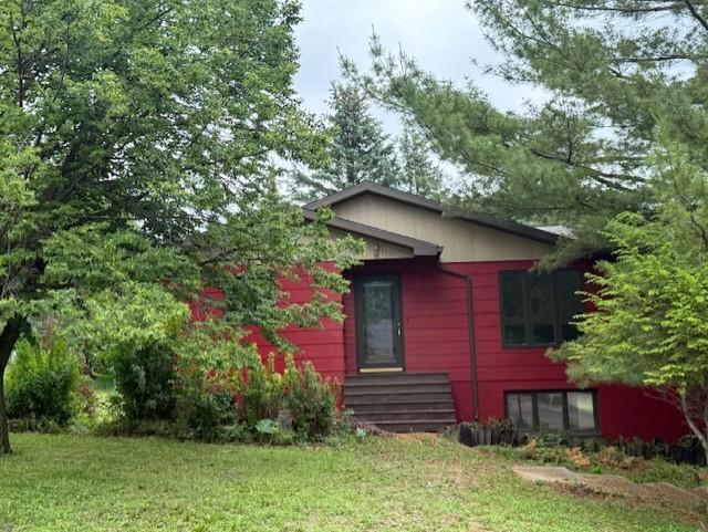 103 Circle Drive Jackson, MN 56143 - Photo 2 of 30