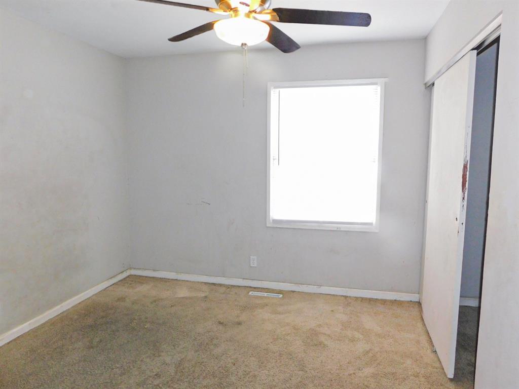 3223 Cedar Mountain Road Belleville, IL 62221 - Photo 15 of 16 Gallery Image 15