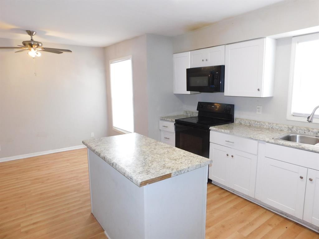 3223 Cedar Mountain Road Belleville, IL 62221 - Photo 6 of 16 Gallery Image 6