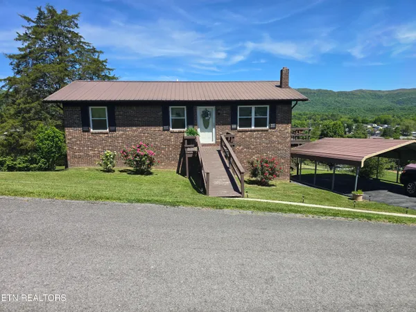 $245,000 | 312 Cumberland Drive, Harrogate, TN 37752
