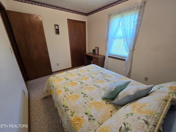 $245,000 | 312 Cumberland Drive, Harrogate, TN 37752