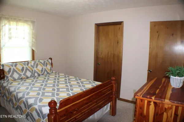 $245,000 | 312 Cumberland Drive, Harrogate, TN 37752