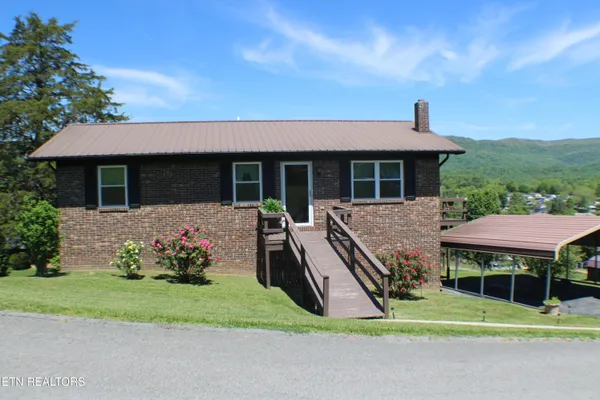 $245,000 | 312 Cumberland Drive, Harrogate, TN 37752