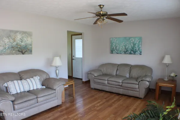 $245,000 | 312 Cumberland Drive, Harrogate, TN 37752