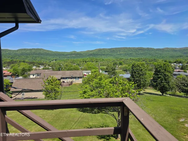 $245,000 | 312 Cumberland Drive, Harrogate, TN 37752