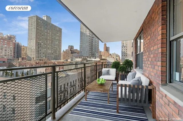 $849,000 | 345 East 81st Street, Unit 9N | Upper East Side