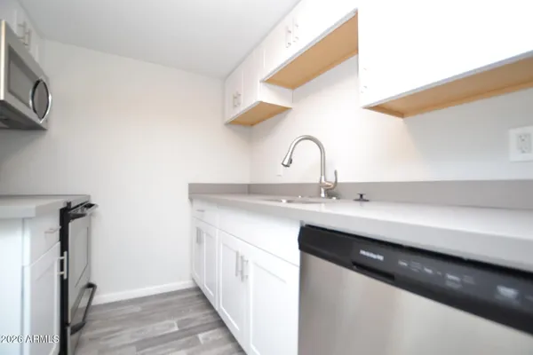 $899 | 44 East Roanoke Avenue, Unit 1, Phoenix, AZ 85012
