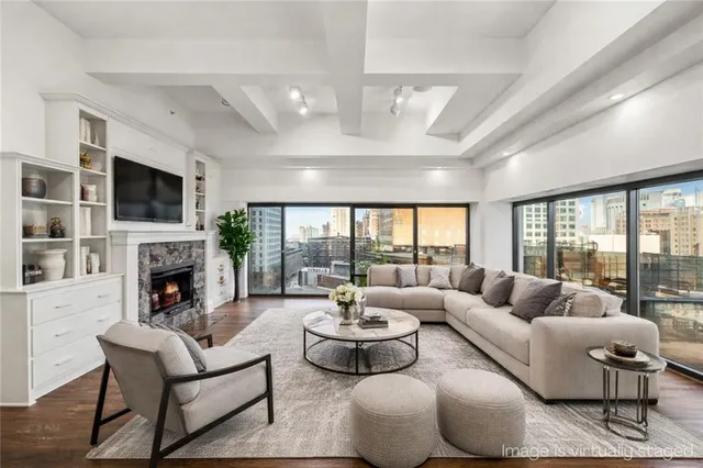 $479,000 | 1101 Walnut Street, Unit 801, Kansas City, MO 64106