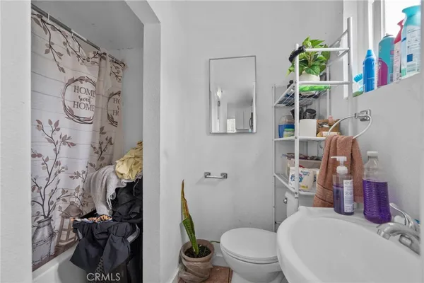 $795,000 | 9538 Compton Avenue, Los Angeles, CA 90002