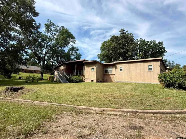 $129,900 | 216 Hickory Street, Gladewater, TX 75647