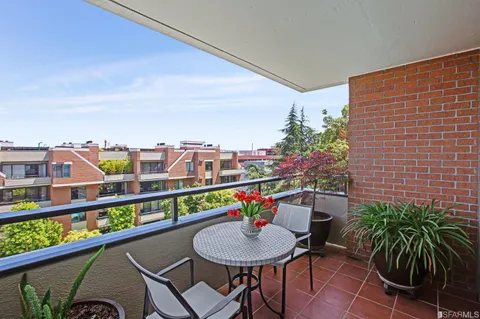 $1,450,000 | 101 Lombard Street, Unit 507W, San Francisco, CA 94111