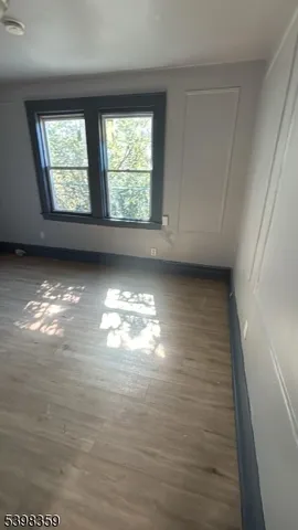 a view of empty room with window