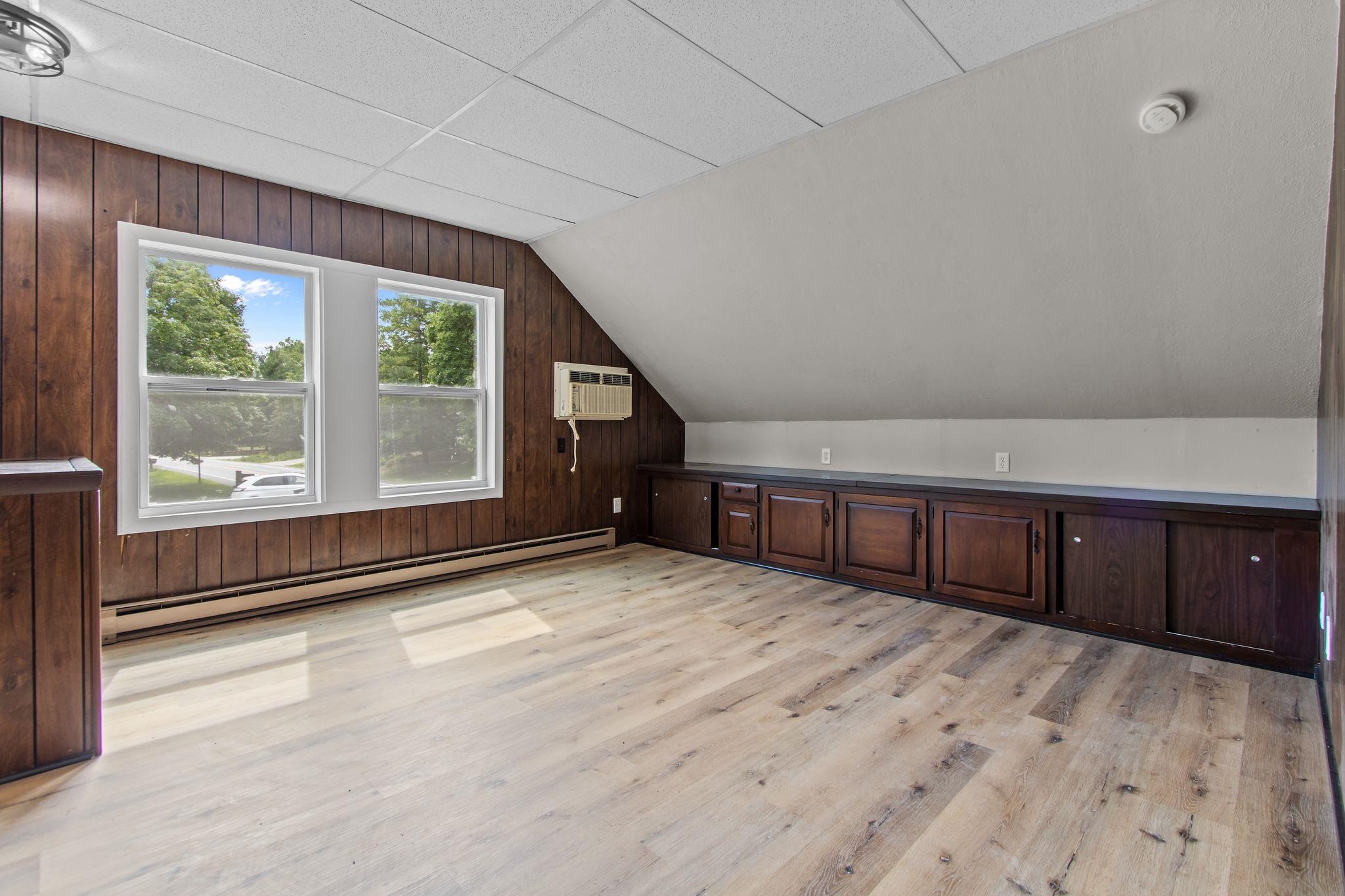 1903 East Apple Creek Road Appleton, WI 54913 - Photo 19 of 59