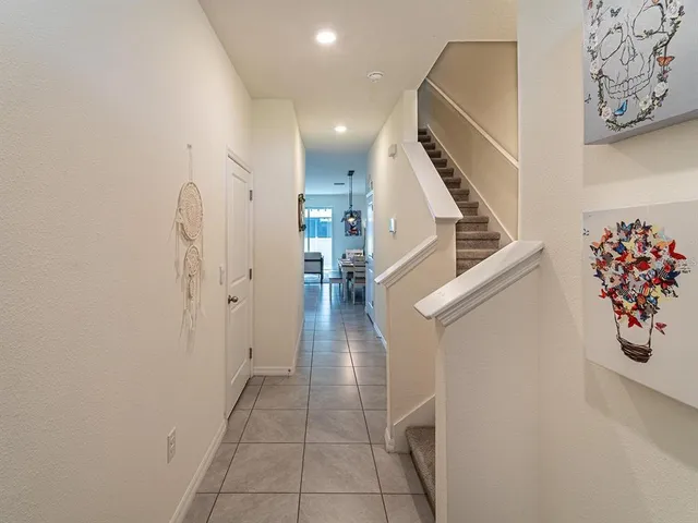 $2,200 | 2910 Boxwood Grove Row, Wesley Chapel, FL 33543