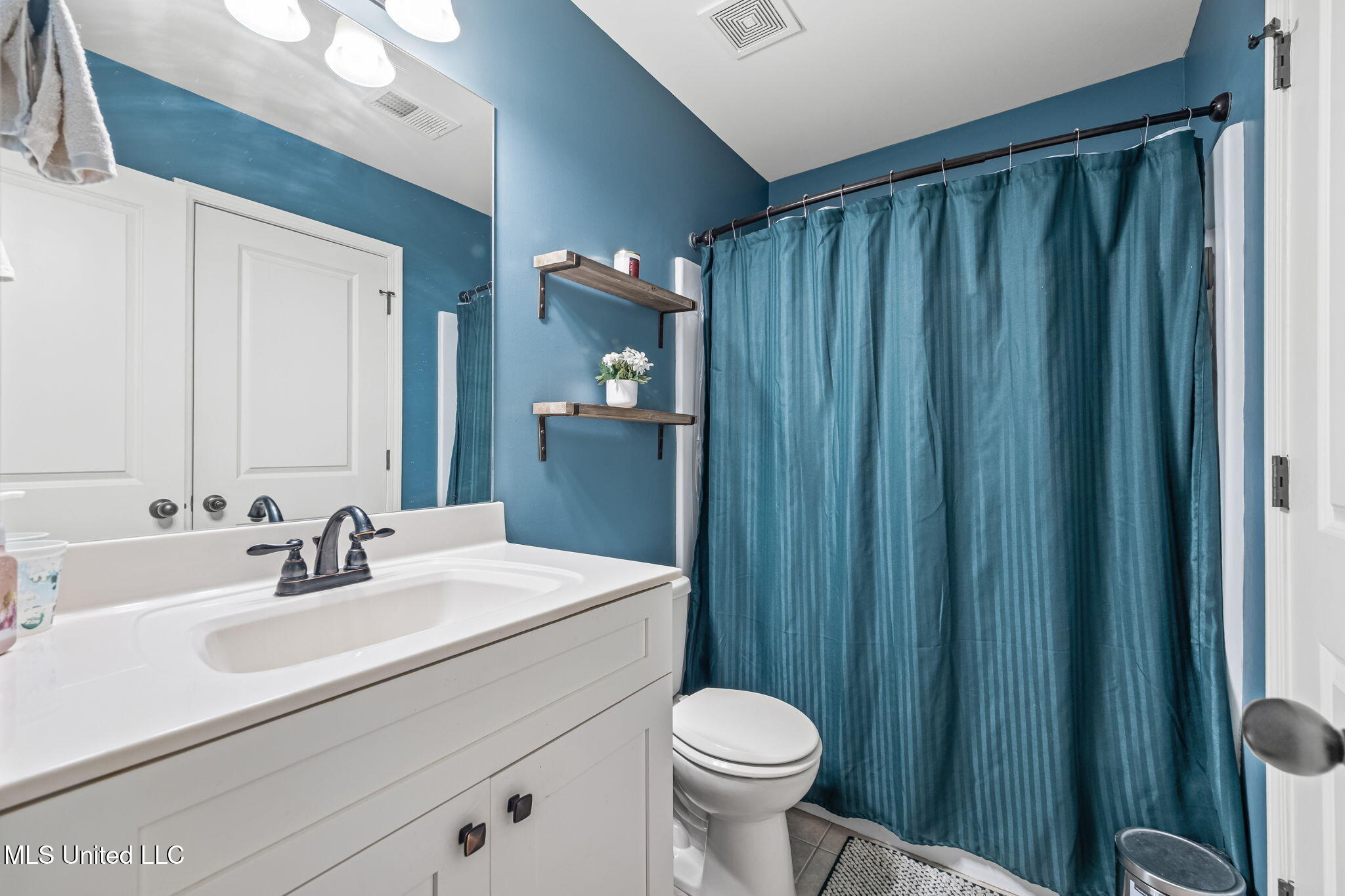 6015 Callaway Cove Olive Branch, MS 38654 - Photo 19 of 24 30-web-or-mls-DSCF7762