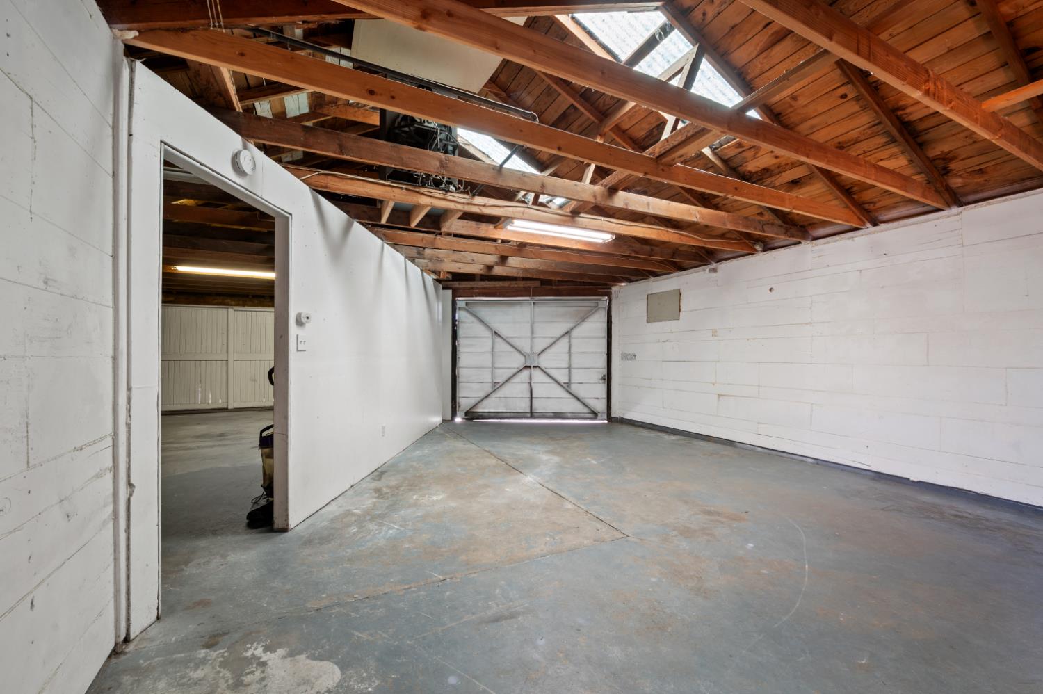 610 P Street Sanger, CA 93657 - Photo 22 of 26 Shop