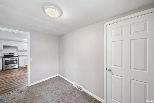 $110,000 | 1504 Henry Street, Pekin, IL 61554