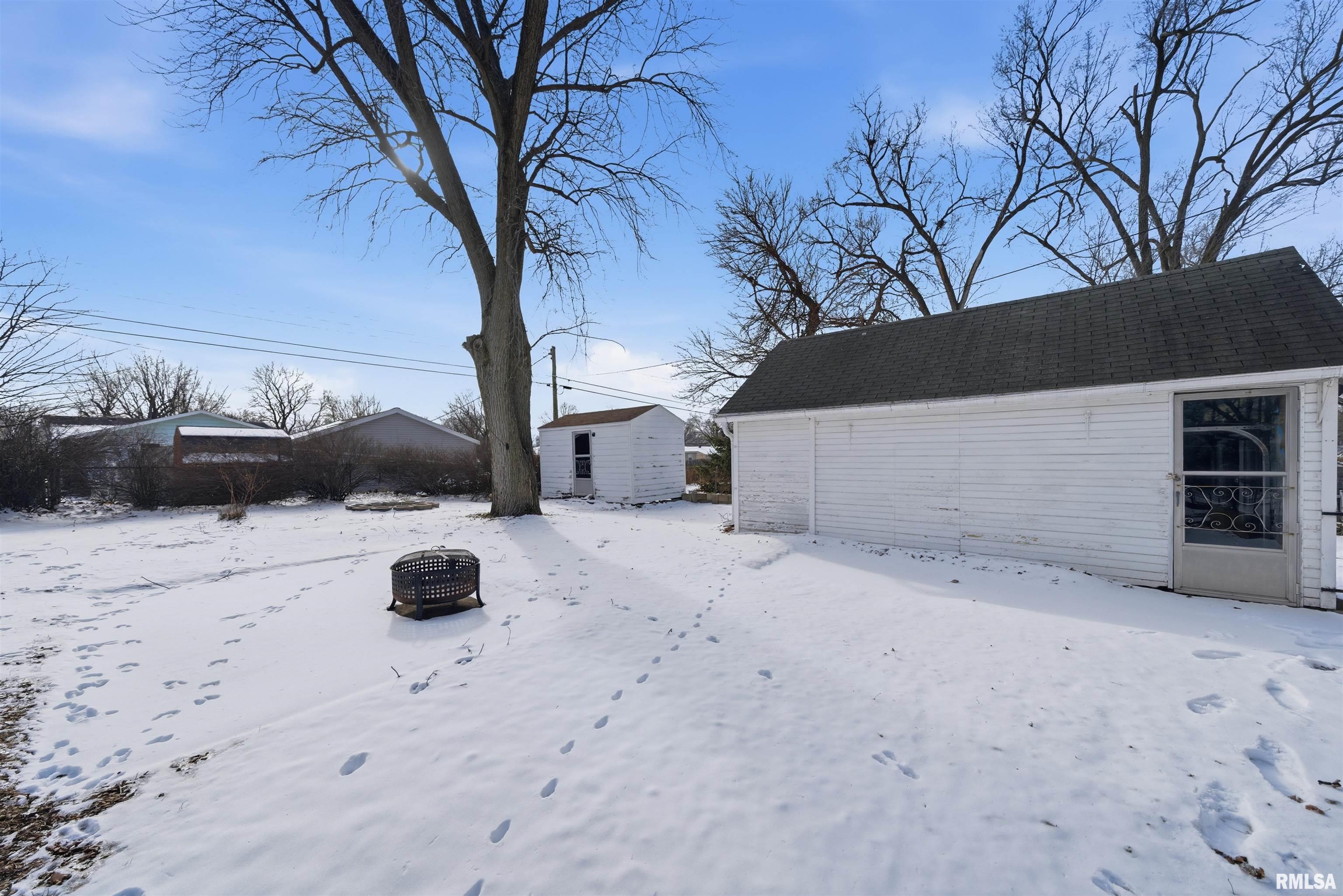 1504 Henry Street Pekin, IL 61554 - Photo 20 of 22