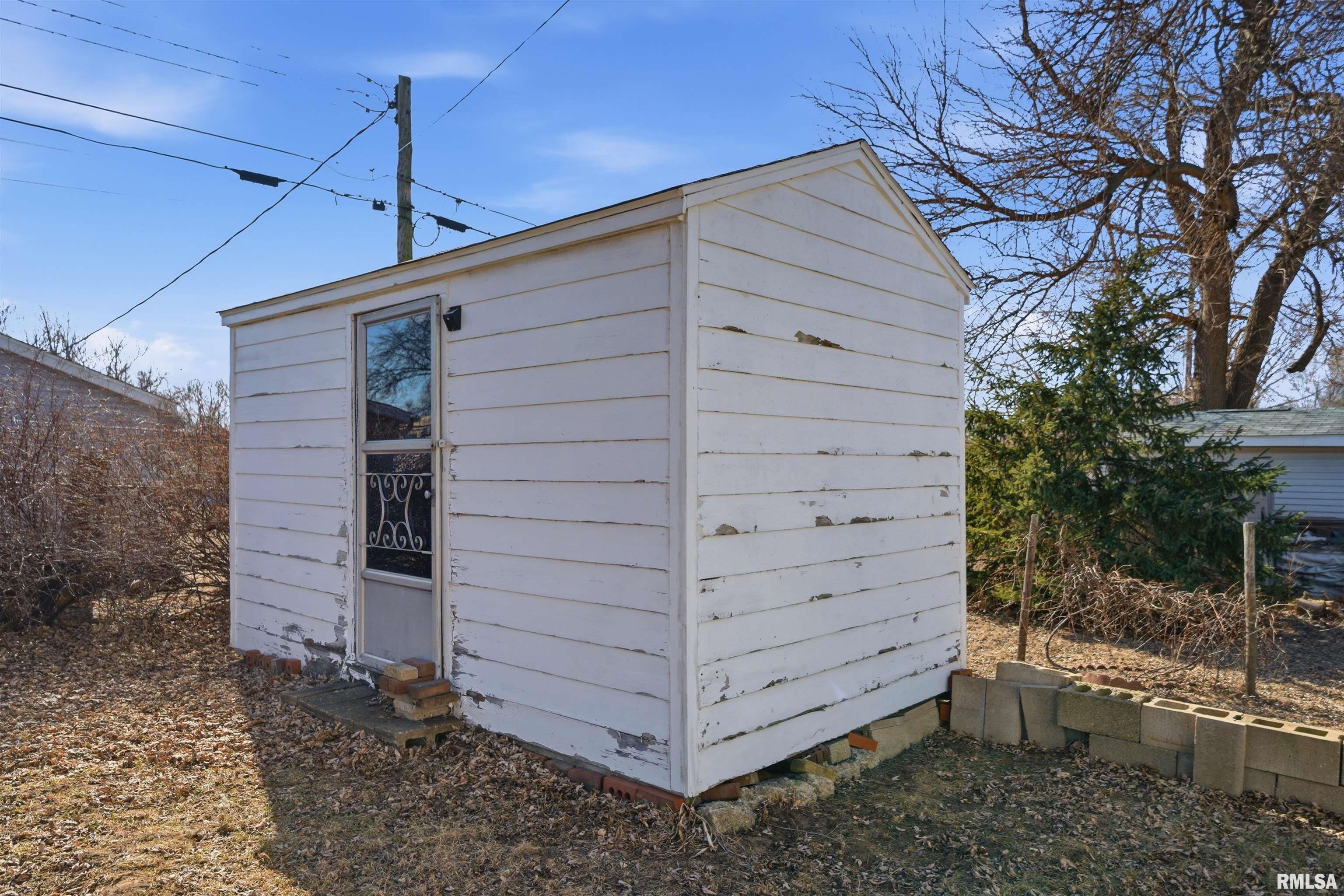 1504 Henry Street Pekin, IL 61554 - Photo 25 of 25