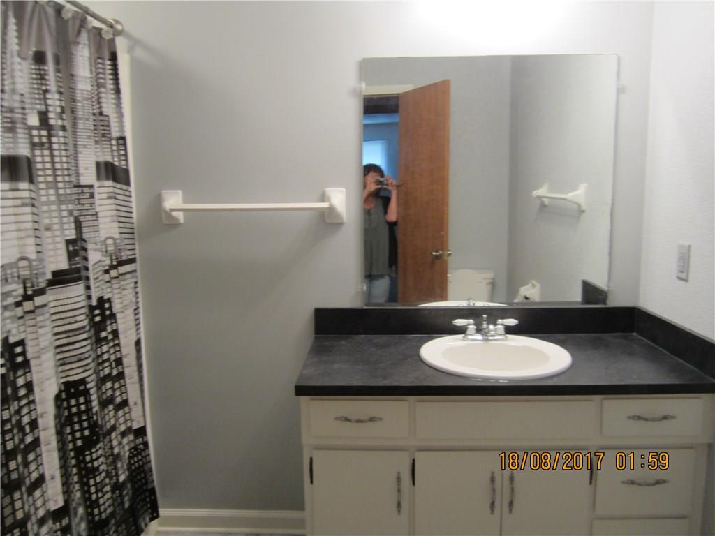 1028 Brunswick Way Anderson, IN 46012 - Photo 16 of 19 Gallery Image 16