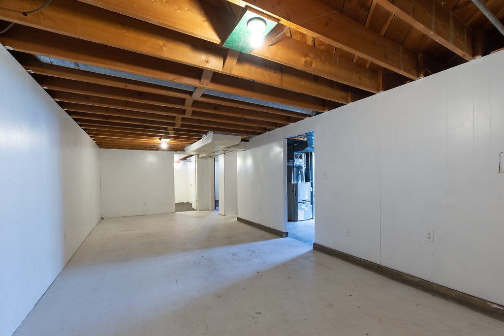 1611 South Bolivar Road Spokane Valley, WA 99037 - Photo 14 of 20