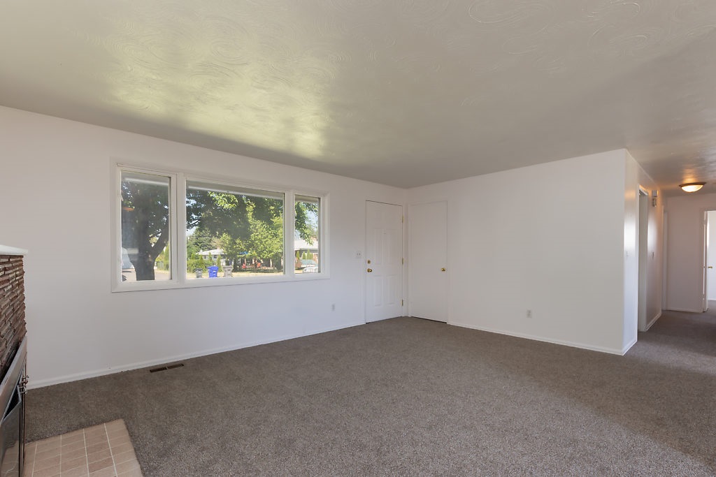 1611 South Bolivar Road Spokane Valley, WA 99037 - Photo 5 of 20